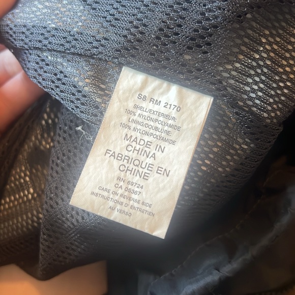 COLUMBIA yellow and black double zip medium weight hooded jacket wind breaker - Picture 6 of 7